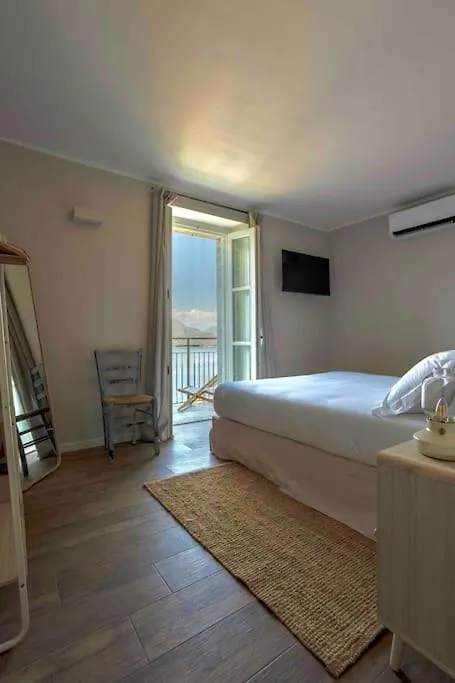 Il Noce Lake View Apartment Lezzeno