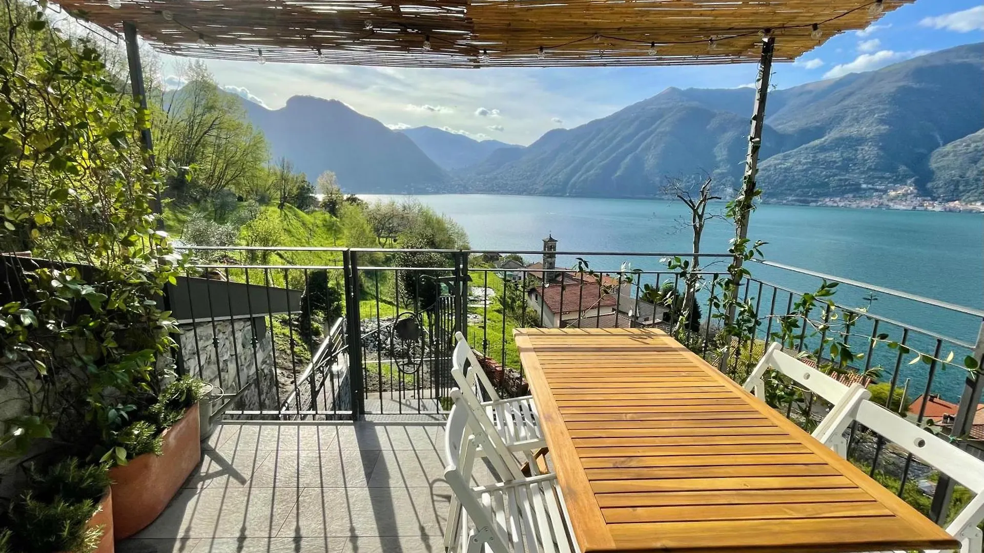 Il Noce Lake View Apartment Lezzeno 0*,