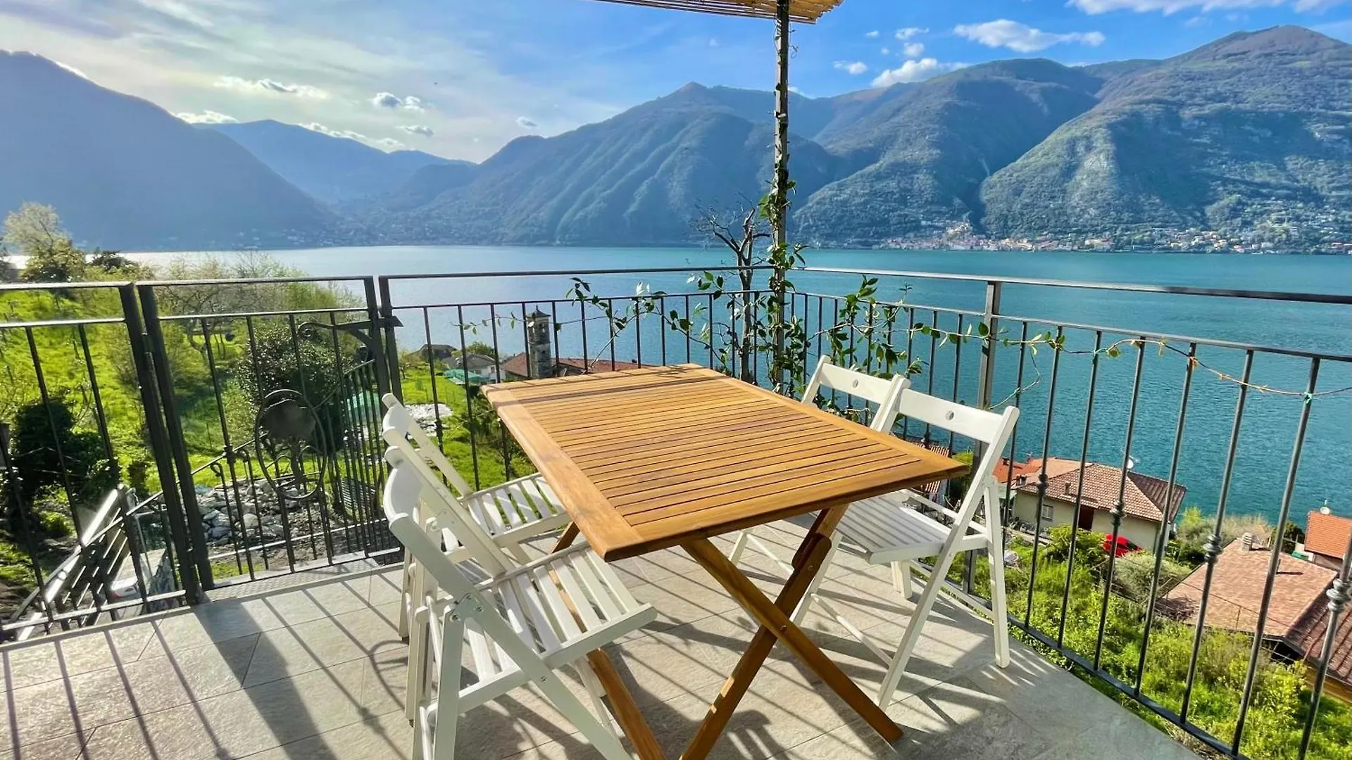 Il Noce Lake View Apartment contacts